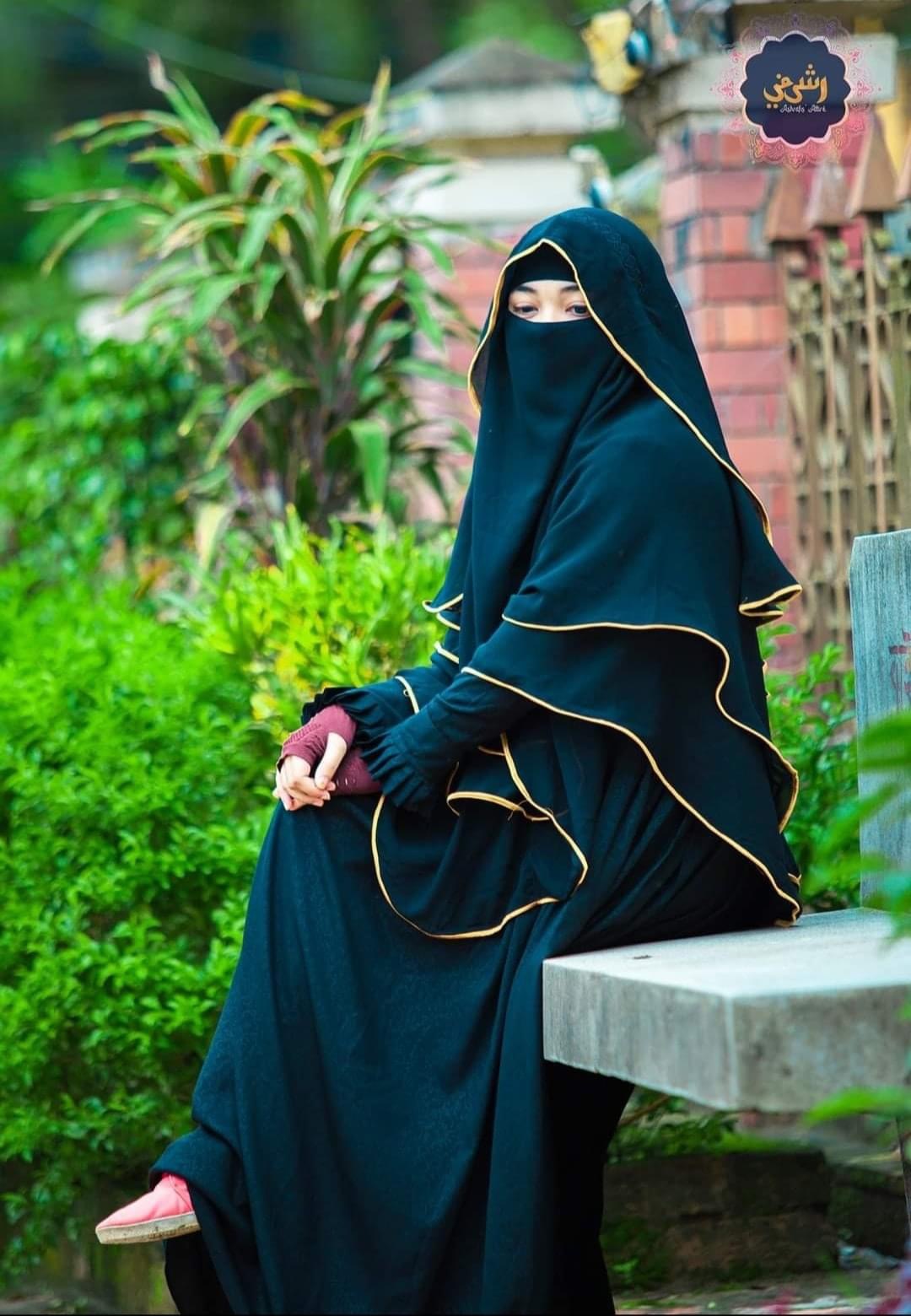 Rossiyada serf qizlar bilan jinsiy aloqa Yapon televideniesi porno boshlovchilari